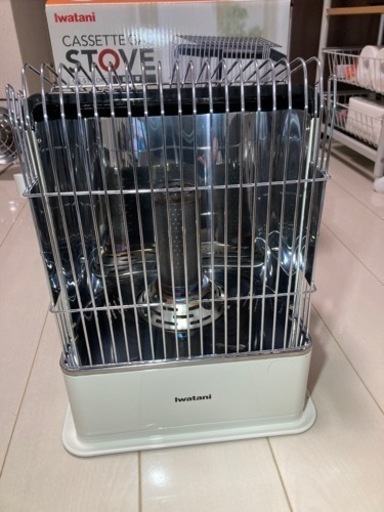 Iwatani カセットストーブ　デカ暖