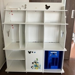 ワールドファミリー棚