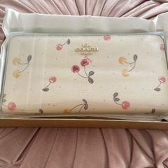 値下げします！　コーチ　財布　新品未使用の画像