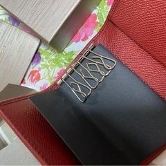 新品未使用　BVLGARI ブルガリ キーケース 赤 ボルドー ワインレッドの画像
