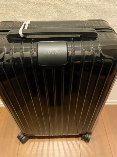 RIMOWA リモワ Essential Cabin S  34L ブラック