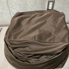 【もらってください　直近】 茶色のクッション椅子　　