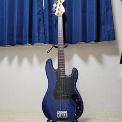 エレキベース Squier by fender プレシジョンベース