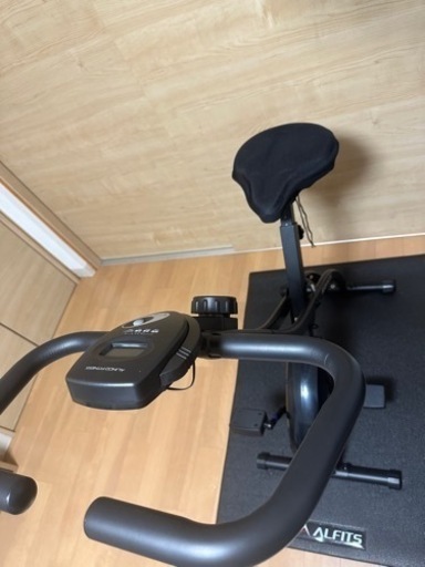 室内用自転車　フィットネスバイク　クロスバイク　エアロバイク