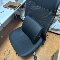 オフィスチェアの画像