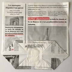 英字新聞　ペーパーアイテム、ギフトタグ　セットの画像