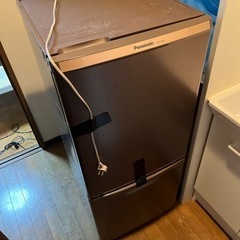冷蔵庫 NR B148w パナソニック