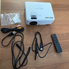 週末限定値下げ/小型プロジェクターの画像