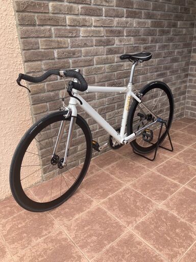 GIANT　ピストバイク