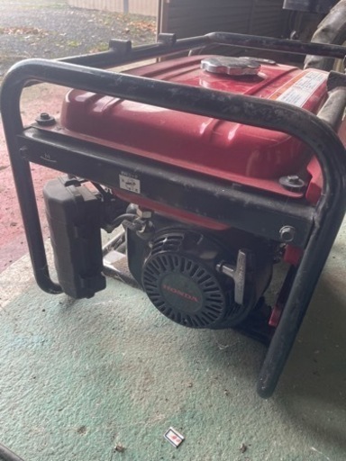 発電機