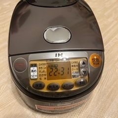 26日限定★象印★5.5合炊飯器の画像