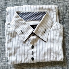 男性用シャツの画像
