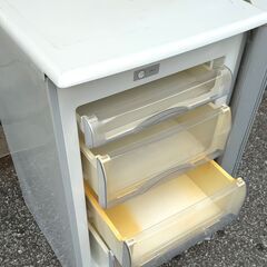 ◆　冷凍庫　Haier JF-U100A　◆　動作品　お引き取り限定　◆　ハイアール　100L　の画像
