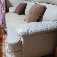 3人掛けソファーお譲りしますの画像