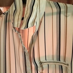レディース　ストライプ長袖シャツ　2枚セットの画像