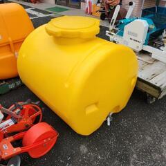 貯水タンク　550リットル