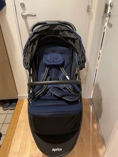 アップリカ　スムーヴプレミアム　ベビーカー