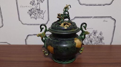 香炉