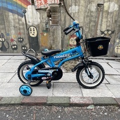 【3203】幼児車　トーマス　12インチ　6,600円（税込）