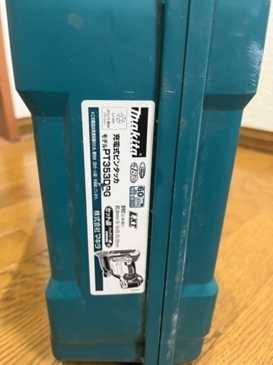 makita 充電式ピンタッカ　18v