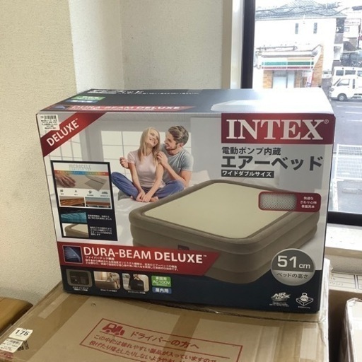 屋内用エアーベッド　INTEX 未使用品　クイーンサイズ