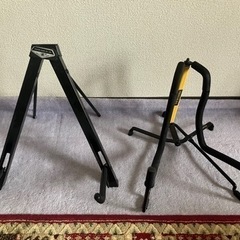 ギタースタンドx 2