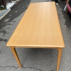 6人用ダイニングテーブル