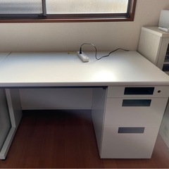 【美品】オフィスデスクA 【最終値下げ】【3月18日まで】 3月...