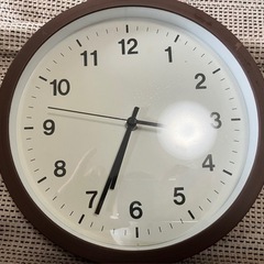 26日午前中まで！ニトリ【掛け時計】ブラウン　時計
