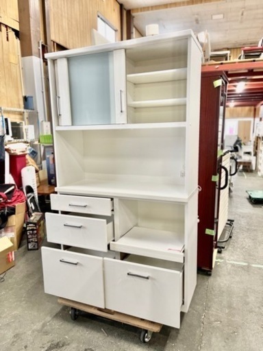 ?激安‼️ニトリホワイトキッチンボード食器棚キッチン収納幅105cm?