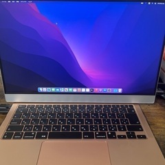 M1 MacBook Air ディスプレイ損傷し外部ディスプレイ付き