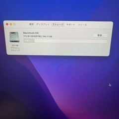 M1 MacBook Air ディスプレイ損傷し外部ディスプレイ付きの画像