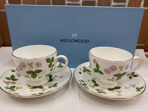 【愛品館江戸川店】 WEDGWOOD ワイルドストロベリー ペアカップ&ソーサーID102-025981-007