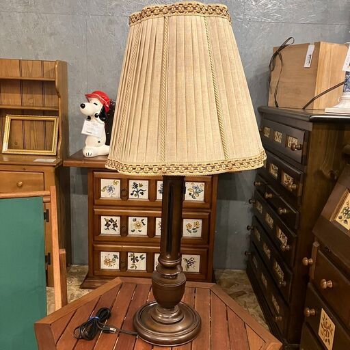 アンティーク調　照明スタンドライト　テーブルランプ●D112M216