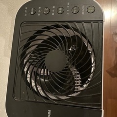 アイリスオーヤマ　除湿機　衣類乾燥機の画像