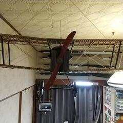大型木製模型飛行機の画像