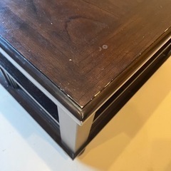 イエローボックス購入　テーブルの画像