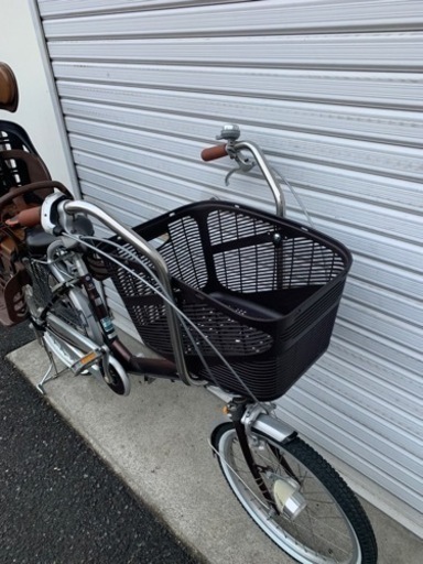 ☆前後タイヤ新古品☆ 20/24インチ 内装3段LEDオートライト子乗せ付き自転車 防犯登録料込!! [No.270]