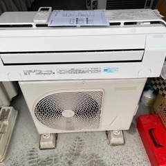 TOSHIBA 2.2kwエアコン RAS-C225E5AP 2018年製