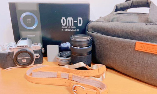 ミラーレス OM−D E−M10 Mark 3