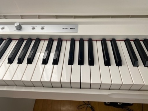 コルグ　korg LP 180 電子ピアノ