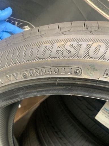 残2日　国産　新品　235/45R18 レグノ　22年製