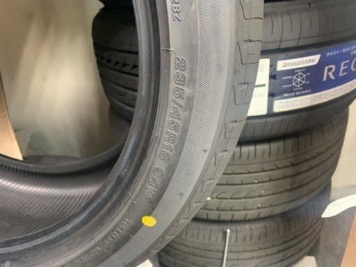 残2日　国産　新品　235/45R18 レグノ　22年製
