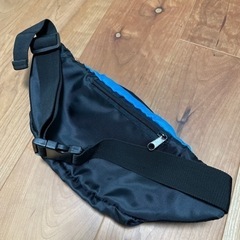 ウエストポーチの画像