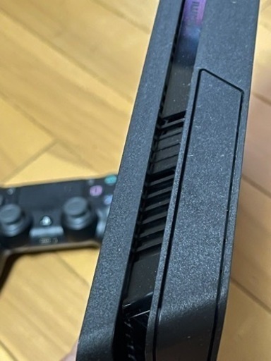 PS4 CUH-2000A B01 ＋FF X/ X2 HDリマスターソフト　セットで。