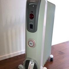 デロンギ　オイルヒーター　カンタン24Hタイマーモデルの画像