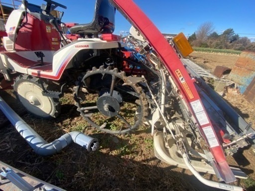 ヤンマー 田植機 RR400四条エンジンかからないのでジャンクとして部品取り