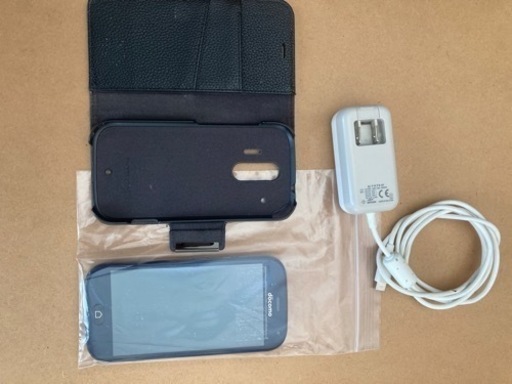 らくらくスマホ　F-42A