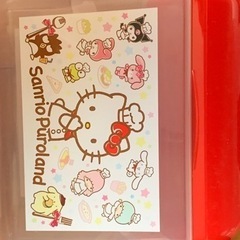 【お値下げ】サンリオピューロランド スーベニア お弁当箱 キティ...