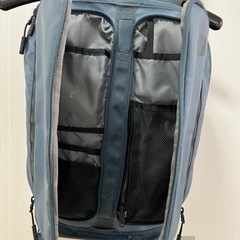 ノースフェイス　薄型　リュックの画像